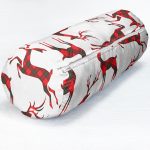 - RealHomes Özel Tasarımlı Dijital Baskılı İç Dolgulu Fermuarlı Silindir Yastık - Realhomes Ekose Renkli Geyik Desenli Özel Tasarımlı Dijital Baskılı Modern İç Dolgulu Yumuşak Silindir Form Yastık Kırlent Realhomes