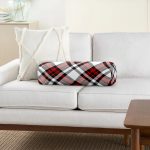 Kırmızı Siyah Çapraz Ekose Desenli Dekoratif İç Dolgulu Yumuşak Silindir Form Yastık Kırlent Realhomes