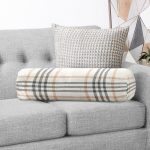 - RealHomes Özel Tasarımlı Dijital Baskılı İç Dolgulu Fermuarlı Silindir Yastık - Realhomes Krem Renkte Ekose Desenli Dekoratif İç Dolgulu Fermuarlı Çok Amaçlı Silindir Yastık Kırlent Realhomes