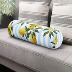 - RealHomes Özel Tasarımlı Dijital Baskılı İç Dolgulu Fermuarlı Silindir Yastık - Realhomes  Mavi Çizgili Limon Desenli Dijital Baskılı Dekoratif İç Dolgulu Fermuarlı Çok Amaçlı Silindir Yastık Kırlent Realhomes