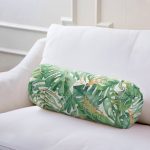 - RealHomes Özel Tasarımlı Dijital Baskılı İç Dolgulu Fermuarlı Silindir Yastık - Realhomes Amazon Yaprakları Dijital Baskılı Modern İç Dolgulu Süet Silindir Yastık Kırlent - Bel Yastığı Realhomes