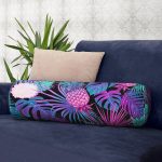 - RealHomes Özel Tasarımlı Dijital Baskılı İç Dolgulu Fermuarlı Silindir Yastık - Realhomes Lacivert Tropikal Desenli Dijital Baskılı İç Dolgulu Yumuşak Silindir Form Yastık Kırlent Realhomes