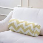 - RealHomes Özel Tasarımlı Dijital Baskılı İç Dolgulu Fermuarlı Silindir Yastık - Realhomes  Zikzak Desen Dijital Baskılı Dekoratif İç Dolgulu - Fermuarlı Süet Silindir Daire Yastık Kırlent Realhomes