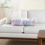 - RealHomes Özel Tasarımlı Dijital Baskılı İç Dolgulu Fermuarlı Silindir Yastık - Realhomes Pudra Zeminli Geometrik Palmiye Yaprakları Modern İç Dolgulu - Fermuarlı Süet Silindir Yuvarlak Yastık Kırlent Realhomes