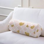 - RealHomes Özel Tasarımlı Dijital Baskılı İç Dolgulu Fermuarlı Silindir Yastık - Realhomes Damalı Pudra Renkli Altın Kalpler Özel Tasarım İç Dolgulu Süet Silindir Yastık Kırlent - Bel Yastığı Realhomes