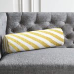 - RealHomes Özel Tasarımlı Dijital Baskılı İç Dolgulu Fermuarlı Silindir Yastık - Realhomes Modern Altın Çizgiler Özel Tasarımlı İç Dolgulu Fermuarlı Çok Amaçlı Silindir Yastık Kırlent Realhomes