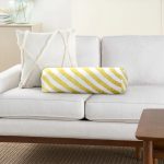 - RealHomes Özel Tasarımlı Dijital Baskılı İç Dolgulu Fermuarlı Silindir Yastık - Realhomes Modern Altın Çizgiler Özel Tasarımlı İç Dolgulu Fermuarlı Çok Amaçlı Silindir Yastık Kırlent Realhomes