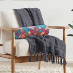 Realhomes Geometrik Etnik Desenli Özel Tasarım Modern İç Dolgulu - Fermuarlı Süet Silindir Yuvarlak Yastık Kırlent Realhomes