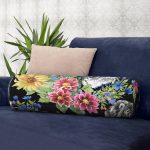 - RealHomes Özel Tasarımlı Dijital Baskılı İç Dolgulu Fermuarlı Silindir Yastık - Realhomes Siyah Zeminde Leopar ve Çiçekler Özel Tasarım İç Dolgulu Süet Silindir Yastık Kırlent - Bel Yastığı Realhomes