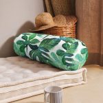 - RealHomes Özel Tasarımlı Dijital Baskılı İç Dolgulu Fermuarlı Silindir Yastık - Realhomes Suluboya Tropikal Yapraklar Desenli Özel Tasarım İç Dolgulu Yumuşak Silindir Form Yastık Kırlent Realhomes