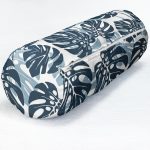 - RealHomes Özel Tasarımlı Dijital Baskılı İç Dolgulu Fermuarlı Silindir Yastık - Realhomes  Mavi Renkli Palmiye Yaprakları Dijital Baskılı İç Dolgulu - Fermuarlı Süet Berjer Silindir Yastık Kırlent Realhomes