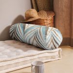 - RealHomes Özel Tasarımlı Dijital Baskılı İç Dolgulu Fermuarlı Silindir Yastık - Realhomes  Renklerin Uyumu Geometrik Tasarımlı Dekoratif İç Dolgulu Süet Silindir Yastık Kırlent - Bel Yastığı Realhomes