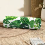 - RealHomes Özel Tasarımlı Dijital Baskılı İç Dolgulu Fermuarlı Silindir Yastık - Realhomes  Beyaz Zeminde Watercolor Yapraklar Özel Tasarımlı İç Dolgulu - Fermuarlı Süet Berjer Silindir Yastık Kırlent Realhomes