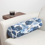 - RealHomes Özel Tasarımlı Dijital Baskılı İç Dolgulu Fermuarlı Silindir Yastık - Realhomes  Mavi Amazon Yaprakları Özel Tasarımlı Dekoratif İç Dolgulu - Fermuarlı Süet Berjer Silindir Yastık Kırlent Realhomes