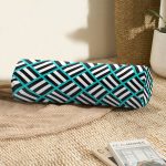 - RealHomes Özel Tasarımlı Dijital Baskılı İç Dolgulu Fermuarlı Silindir Yastık - Realhomes Mavi Çizgili Siyah Beyaz Desenli Dekoratif İç Dolgulu - Fermuarlı Süet Silindir Rulo Yastık Kırlent Realhomes