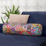 - RealHomes Özel Tasarımlı Dijital Baskılı İç Dolgulu Fermuarlı Silindir Yastık - Realhomes  Realhomes Renkli Mozaik Desenli Dijital Baskılı Modern İç Dolgulu Fermuarlı Çok Amaçlı Silindir Yastık Kırlent Realhomes