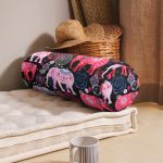 - RealHomes Özel Tasarımlı Dijital Baskılı İç Dolgulu Fermuarlı Silindir Yastık - Realhomes  Rengarenk Fil Motifli Özel Seri Dijital Baskılı Modern İç Dolgulu - Fermuarlı Süet Silindir Daire Yastık Kırlent Realhomes