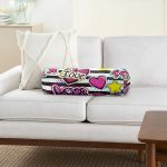 - RealHomes Özel Tasarımlı Dijital Baskılı İç Dolgulu Fermuarlı Silindir Yastık - Realhomes Realhomes Kiss Love Pop Art Tasarımlı Dijital Baskılı Modern İç Dolgulu Süet Silindir Yastık Kırlent - Bel Yastığı Realhomes