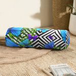 - RealHomes Özel Tasarımlı Dijital Baskılı İç Dolgulu Fermuarlı Silindir Yastık - Realhomes  Geometrik Zeminli Mavi Kelebek Dijital Baskılı İç Dolgulu - Fermuarlı Süet Silindir Daire Yastık Kırlent Realhomes