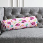 Pembe Uğurböceği Özel Tasarımlı Dijital Baskılı Modern İç Dolgulu Yumuşak Silindir Form Yastık Kırlent Realhomes