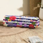 - RealHomes Özel Tasarımlı Dijital Baskılı İç Dolgulu Fermuarlı Silindir Yastık - Realhomes  Mavi Çizgili Çiçek Desenli Özel Tasarım Dijital Baskılı Modern İç Dolgulu - Fermuarlı Süet Silindir Yuvarlak Yastık Kırlent Realhomes