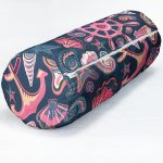 - RealHomes Özel Tasarımlı Dijital Baskılı İç Dolgulu Fermuarlı Silindir Yastık - Realhomes Lacivert Zeminli Deniz Midyeleri Dijital Baskılı Modern İç Dolgulu - Fermuarlı Süet Silindir Daire Yastık Kırlent Realhomes