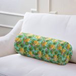 - RealHomes Özel Tasarımlı Dijital Baskılı İç Dolgulu Fermuarlı Silindir Yastık - Realhomes  Turkuaz Zeminde Ananas Desenli Dijital Baskılı Modern İç Dolgulu Süet Silindir Yastık Kırlent - Bel Yastığı Realhomes