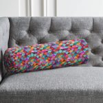 - RealHomes Özel Tasarımlı Dijital Baskılı İç Dolgulu Fermuarlı Silindir Yastık - Realhomes Özel Tasarım 3D Renkli Üçgenler Dijital Baskılı İç Dolgulu - Fermuarlı Süet Silindir Rulo Yastık Kırlent Realhomes