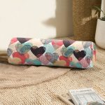 Renkli Kalpler Dijital Baskılı İç Dolgulu - Fermuarlı Süet Silindir Daire Yastık Kırlent Realhomes