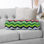 - RealHomes Özel Tasarımlı Dijital Baskılı İç Dolgulu Fermuarlı Silindir Yastık - Realhomes Renkli Zikzak Tasarımlı Dijital Baskılı Modern İç Dolgulu - Fermuarlı Süet Berjer Silindir Yastık Kırlent Realhomes