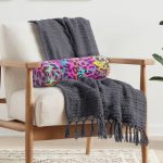 - RealHomes Özel Tasarımlı Dijital Baskılı İç Dolgulu Fermuarlı Silindir Yastık - Realhomes Renkli Leopar Desenli Dijital Baskılı Modern İç Dolgulu - Fermuarlı Süet Silindir Daire Yastık Kırlent Realhomes