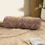 - RealHomes Özel Tasarımlı Dijital Baskılı İç Dolgulu Fermuarlı Silindir Yastık - Realhomes  Pastel Renkli Özel Tasarım Dijital Baskılı İç Dolgulu - Fermuarlı Süet Berjer Silindir Yastık Kırlent Realhomes