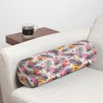 - RealHomes Özel Tasarımlı Dijital Baskılı İç Dolgulu Fermuarlı Silindir Yastık - Realhomes Renkli Tüyler Dijital Baskılı Modern İç Dolgulu - Fermuarlı Süet Silindir Daire Yastık Kırlent Realhomes