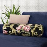 - RealHomes Özel Tasarımlı Dijital Baskılı İç Dolgulu Fermuarlı Silindir Yastık - Realhomes Siyah Zeminde Çiçek Desenli Özel Tasarım Dijital Baskılı Modern İç Dolgulu Fermuarlı Çok Amaçlı Silindir Yastık Kırlent Realhomes