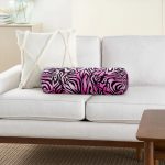 Pembe Kaplan Desenli Özel Tasarım Dijital Baskılı Modern İç Dolgulu - Fermuarlı Süet Silindir Yuvarlak Yastık Kırlent Realhomes