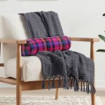 - RealHomes Özel Tasarımlı Dijital Baskılı İç Dolgulu Fermuarlı Silindir Yastık - Realhomes Ekose Desenli Özel Tasarım Dijital Baskılı Modern İç Dolgulu Süet Silindir Yastık Kırlent - Bel Yastığı Realhomes