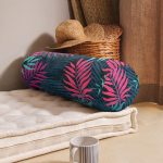 - RealHomes Özel Tasarımlı Dijital Baskılı İç Dolgulu Fermuarlı Silindir Yastık - Realhomes Renkli yapraklar Dijital Baskılı Modern İç Dolgulu Yumuşak Silindir Form Yastık Kırlent Realhomes