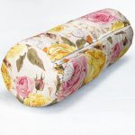 Soft Renkli Gül Motifli Özel Tasarım Dekoratif İç Dolgulu Fermuarlı Çok Amaçlı Silindir Yastık Kırlent Realhomes