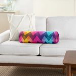 Renkli Zikzak Desenli Dijital Baskılı Modern İç Dolgulu - Fermuarlı Süet Silindir Rulo Yastık Kırlent Realhomes