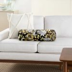 - RealHomes Özel Tasarımlı Dijital Baskılı İç Dolgulu Fermuarlı Silindir Yastık - Realhomes  Altın Ve Çiçek Motifli Özel Tasarım Dijital Baskılı Modern İç Dolgulu - Fermuarlı Süet Silindir Daire Yastık Kırlent Realhomes