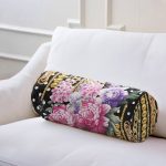 - RealHomes Özel Tasarımlı Dijital Baskılı İç Dolgulu Fermuarlı Silindir Yastık - Realhomes  Puanlı Zeminde Altın Zincir Ve Çiçekler Özel Tasarım Dijital Baskılı Modern İç Dolgulu Süet Silindir Yastık Kırlent - Bel Yastığı Realhomes