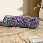 Renkli Leopar Desenli Özel Tasarım Dijital Baskılı Modern İç Dolgulu - Fermuarlı Süet Berjer Silindir Yastık Kırlent Realhomes