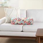 Rengarenk Geometrik Dijital Baskılı Dekoratif İç Dolgulu Yumuşak Silindir Form Yastık Kırlent Realhomes