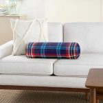 Modern Tasarımlı Ekose Geometrik Dijital Baskılı İç Dolgulu - Fermuarlı Süet Berjer Silindir Yastık Kırlent Realhomes