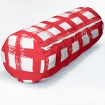 - RealHomes Özel Tasarımlı Dijital Baskılı İç Dolgulu Fermuarlı Silindir Yastık - Realhomes Kırmızı Zeminde Geometrik Kare Motifli Dekoratif İç Dolgulu - Fermuarlı Süet Berjer Silindir Yastık Kırlent Realhomes