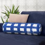 - RealHomes Özel Tasarımlı Dijital Baskılı İç Dolgulu Fermuarlı Silindir Yastık - Realhomes  Koyu Yeşil Geometrik Kare Motifli Dekoratif İç Dolgulu Fermuarlı Çok Amaçlı Silindir Yastık Kırlent Realhomes