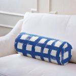 - RealHomes Özel Tasarımlı Dijital Baskılı İç Dolgulu Fermuarlı Silindir Yastık - Realhomes  Koyu Yeşil Geometrik Kare Motifli Dekoratif İç Dolgulu Fermuarlı Çok Amaçlı Silindir Yastık Kırlent Realhomes