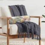 - RealHomes Özel Tasarımlı Dijital Baskılı İç Dolgulu Fermuarlı Silindir Yastık - Realhomes  Mermer Zeminde Gold Sulu Boya Çalışması Desenli İç Dolgulu Yumuşak Silindir Form Yastık Kırlent Realhomes