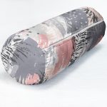 - RealHomes Özel Tasarımlı Dijital Baskılı İç Dolgulu Fermuarlı Silindir Yastık - Realhomes  Pembe Ve Gri Ağırlıklı Sulu Boya Yaprak Motifli İç Dolgulu - Fermuarlı Süet Silindir Yuvarlak Yastık Kırlent Realhomes