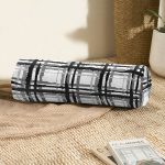 - RealHomes Özel Tasarımlı Dijital Baskılı İç Dolgulu Fermuarlı Silindir Yastık - Realhomes  Izgara Zeminde Gri Tonlama Dijital Baskılı Özel Tasarım İç Dolgulu Yumuşak Silindir Form Yastık Kırlent Realhomes